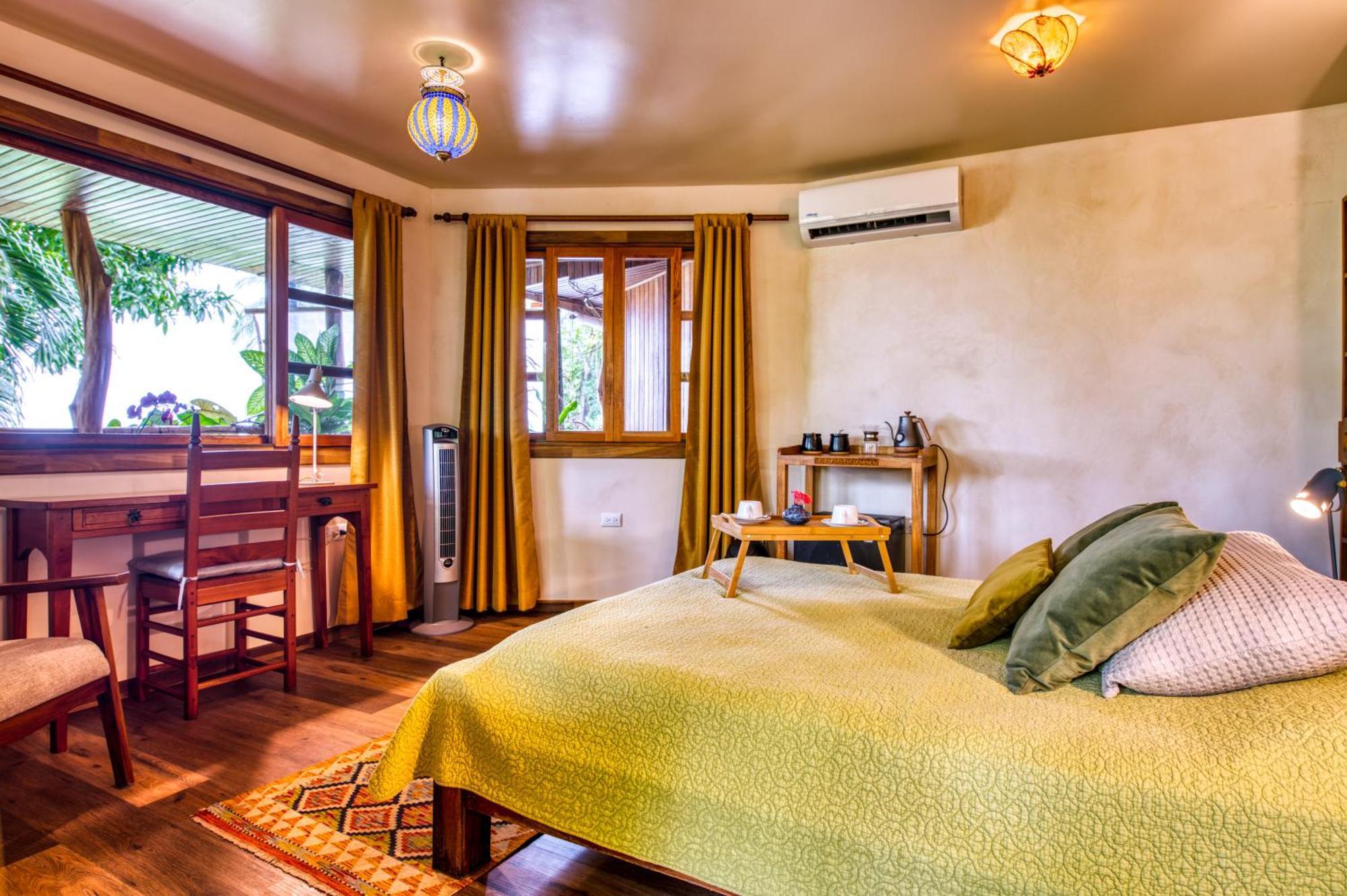 Hotel Amor De Mar Montezuma Extérieur photo